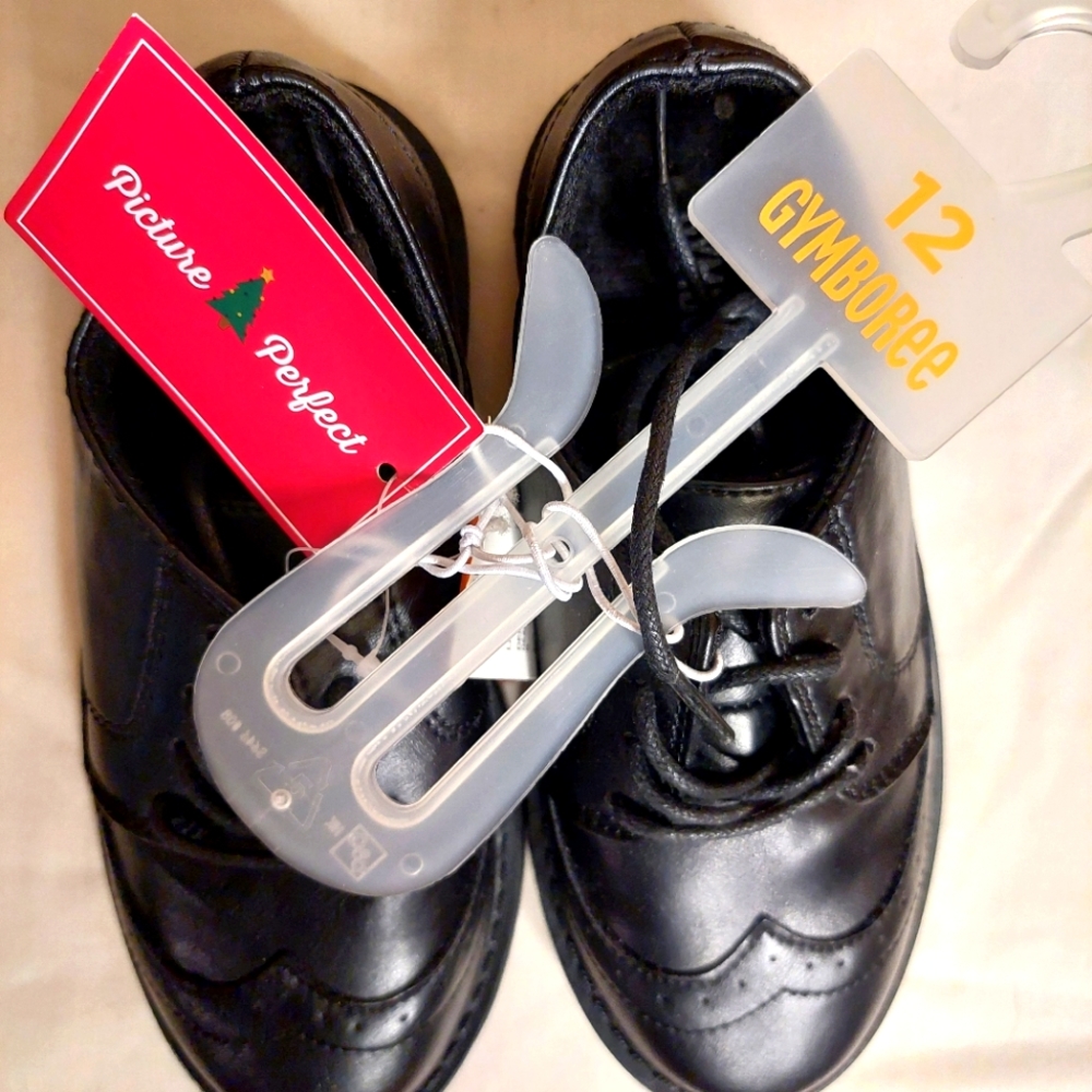 NWT Gymboree Youth Size 12 Black Dress Shoes